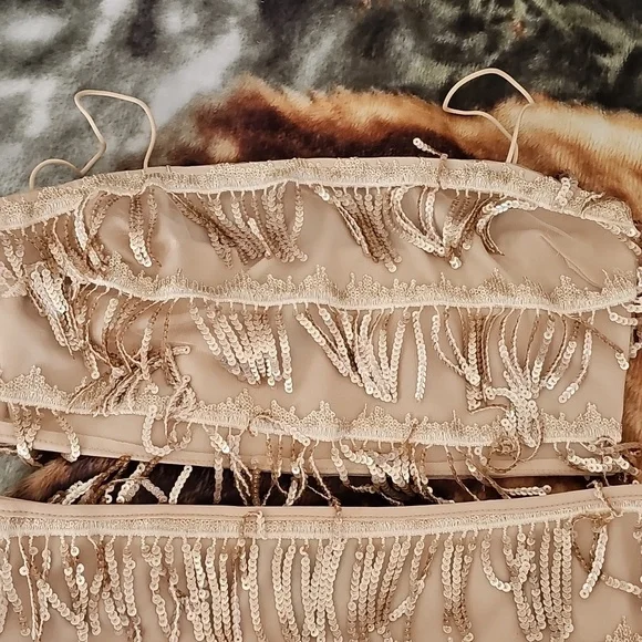 Forever 21 - Picture 2 of 5